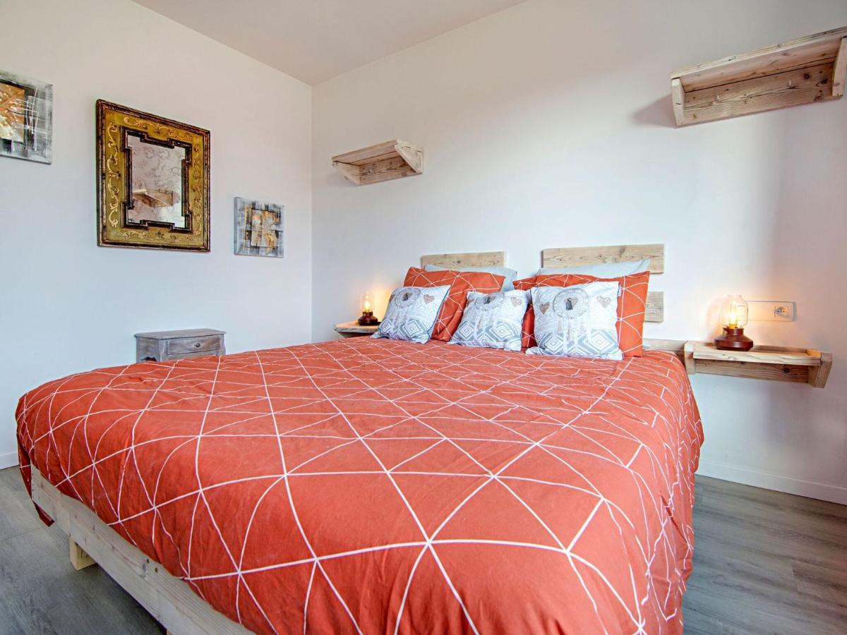 Beautiful And Spacious Holiday Home With P Tanque Court And Countryside Views Somme-Leuze Exteriör bild