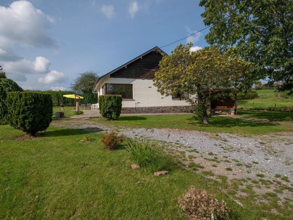 Beautiful And Spacious Holiday Home With P Tanque Court And Countryside Views Somme-Leuze Exteriör bild
