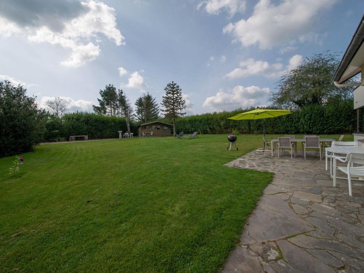 Beautiful And Spacious Holiday Home With P Tanque Court And Countryside Views Somme-Leuze Exteriör bild