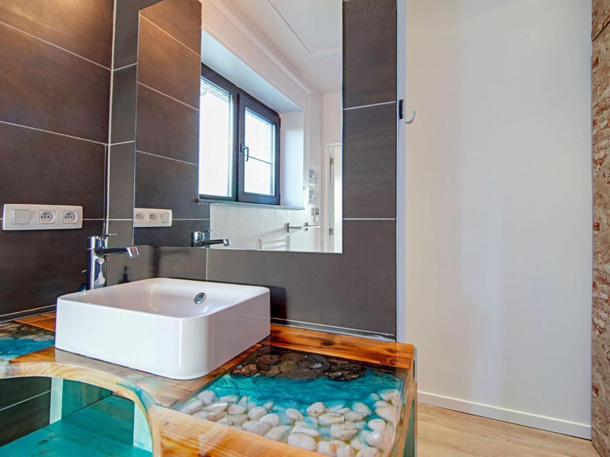Beautiful And Spacious Holiday Home With P Tanque Court And Countryside Views Somme-Leuze Exteriör bild